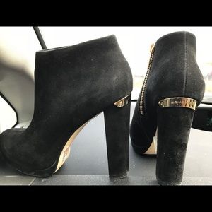 Used Black Michael Kors Booties